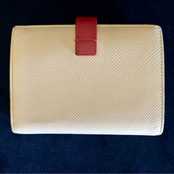 CELINE Medium Strap Wallet in Bicolour Grained Calfskin
Powder / Red - Picture 3 of 12